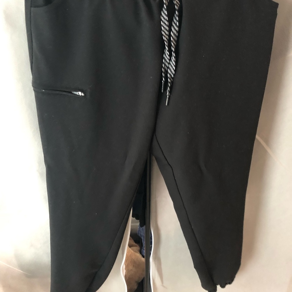 Jaanuu scrub jogger